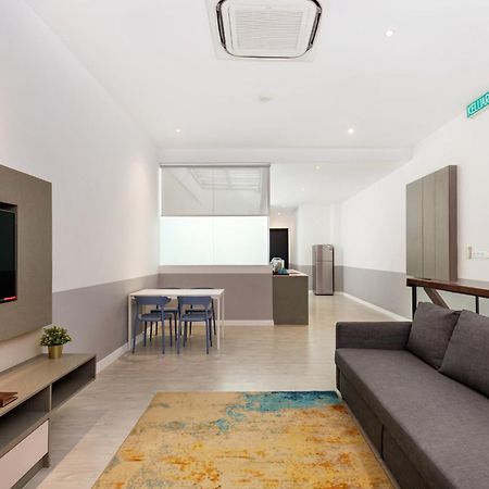 Hutton Suite Hotel Managed By The Ascott Limited George Town Buitenkant foto