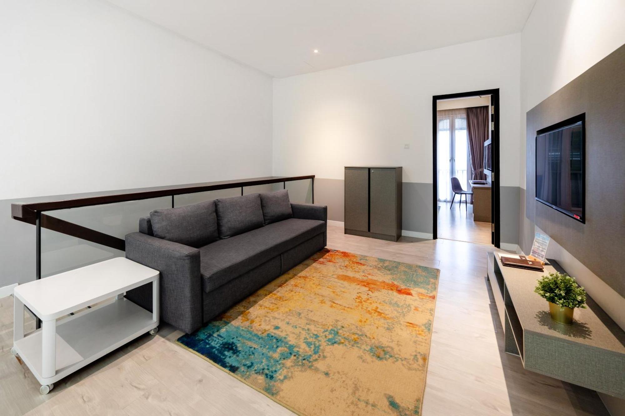 Hutton Suite Hotel Managed By The Ascott Limited George Town Buitenkant foto